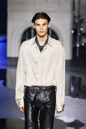 Burberry Fashion Show Ready to Wear Collection Fall Winter 2026 2027 during London Fashion Week LFW February 23rd, 2026 Burberry Fashion Show Ready to Wear Fall Winter 2026 2027 Collection during London Fashion Week LFW February 23rd, 2026 London United Kingdom  Copyright: xAgencex xBestimagexAgencex xBestimagex
