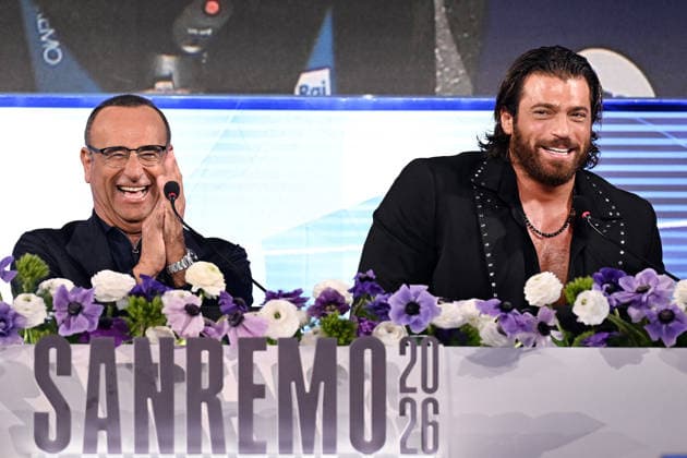 February 24, 2026, Sanremo, Rome, Italy: 76th Italian Song Festival. Press Conference. Pictured are Carlo Conti and Can Yaman. Sanremo. Italy 24 Feb 2026 Sanremo Italy  - ZUMAa289 20260224_zia_a289_019 Copyright: xMariaxLauraxAntonellix