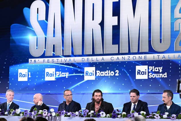 February 24, 2026, Sanremo, Rome, Italy: 76th Italian Song Festival. Press Conference. Pictured are Claudio Fasulo, Alessandro Mager, Carlo Conti and Can Yaman, Williams Di Liberatore, and Nicola Savino. Sanremo. Italy 24 Feb 2026 Sanremo Italy  - ZUMAa289 20260224_zia_a289_034 Copyright: xMariaxLauraxAntonellix