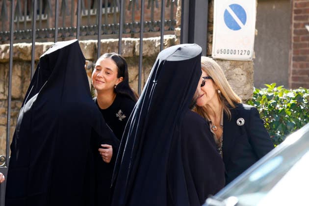 The Greek Orthodox Cathedral of St. Andrew and St. Demetrios honors Irene of Greece Victoria Federica and Infanta Elena at the exit of the tribute to Irene of Greece at the Greek Orthodox Cathedral of St. Andrew and St. Demetrios, on February 24, 2026, in Madrid Spain FAMOUSES KINGDOM GREECE DEATH Madrid Madrid Madrid Spain  Copyright: xJosexVelascox 7318449
