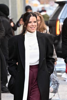 Neve Campbell spotted arriving at The View this morning in New York City Featuring: Neve Campbell Where: New York City, New York, United States When: 24 Feb 2026 Credit: Elder Ordonez INSTARimages EDITORIAL USE ONLY. NOT FOR USE BY NEWSPAPERS BASED IN THE UK. Copyright: xx instar55502071