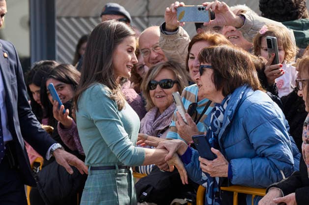 February 24, 2026, Huesca, Huesca, Spain: QUEEN LETIZIA of Spain attends the announcement of the Princess of Girona Foundation s Ã¢â‚¬oeCreaempresa 2026Ã¢â‚¬Â award during the second stage of the Princess of Girona Foundation s talent tour Huesca Spain  - ZUMAc260 20260224_zep_c260_049 Copyright: xMikexChicorrox