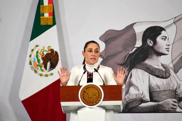 MexicoÃ¢â‚¬â ¢s President Claudia Sheinbaum Pardo, speaks during a briefing about Ã¢â‚¬ËœYouth Transforming MexicoÃ¢â‚¬â ¢ program at National Palace. on February 24, 2026 in Mexico City, Mexico. Mexico City Mexico  - ZUMAe321 20260224_zia_e321_012 Copyright: xLuisxBarronx
