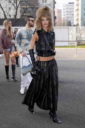 Diesel - Guest arrival - Milan Fashion Week - Womenswear Fall Winter 2026 2027 MILAN, ITALY - FEBRUARY 24: Eden Fines is seen outside Diesel show during the Milan Fashion Week - Womenswear Fall Winter 2026 2027 on February 24, 2026 in Milan, Italy. Photo by Marco Piovanotto Abacapress.com  Copyright: xPiovanottoxMarco ABACAx