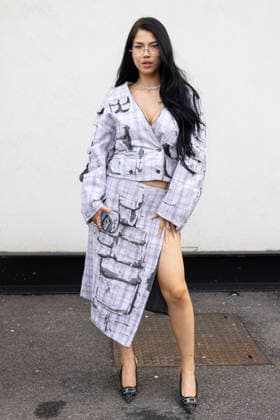 Diesel - Guest arrival - Milan Fashion Week - Womenswear Fall Winter 2026 2027 MILAN, ITALY - FEBRUARY 24: Anna Pepe is seen outside Diesel show during the Milan Fashion Week - Womenswear Fall Winter 2026 2027 on February 24, 2026 in Milan, Italy. Photo by Marco Piovanotto Abacapress.com  Copyright: xPiovanottoxMarco ABACAx