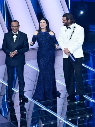 Sanremo, 76th Italian Song Festival. First Night. Pictured: Laura Pausini, Can Yaman, Carlo Conti  Copyright: xMaurizioxD Avanzox xipa-agency.netx xPoolxSanremox02x IPA_Agency_IPA71987373