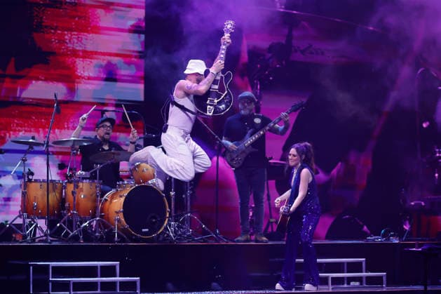 Vina del Mar, February 24, 2026 The duo Jesse y Joy performs at the Vina del Mar 2026 Festival during the third night of the event Sebastian Cisternas Aton Chile, Vina del Mar Chile Aton 1128131  Copyright: SEBASTIANxCISTERNAS xATONxCHILE