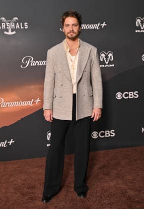 ˜Marshals™ Los Angeles Premiere Luke Grimes arriving to the Los Angeles premiere of CBS™s Marshals held at the Autry Museum of the American West on February 24, 2026 in Los Angeles, Ca. Los Angeles Autry Museum of the American Wes California USA Copyright: xLISAxOConnor xAFF-USA.COMx