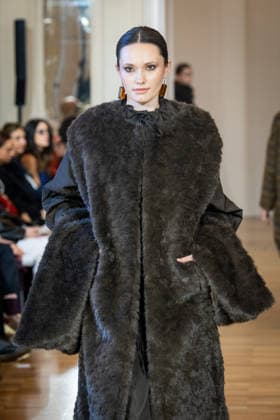Martino Midali Womenswear Fall Winter 2026 2027 in Milan, Italy, on 24 February 2026 A model walks the runway at Martino Midali fashion show during the Milan Fashion Week - Womenswear Fall Winter 2026 2027 in Milan, Italy, on 24 February 2026., Credit:Stefano Costantino TTL Avalon Italy, Milan  Copyright: xStefanoxCostantinoxTTLx xAvalonx 1078023645