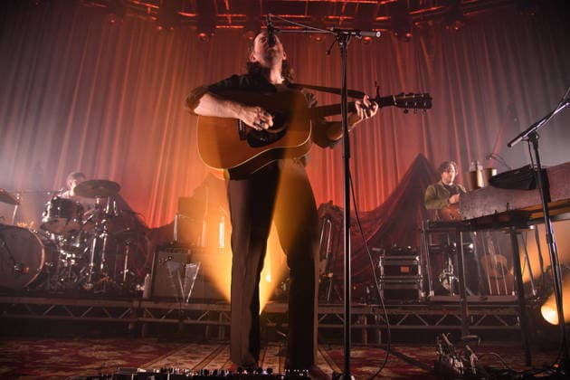 The Paper Kites Perform at The Roundhouse, London Lead singer guitarist Sam Bentley of Australian folk rock band The Paper Kites performs at The Roundhouse, London, England, UK on Tuesday 24 February 2026 as part of their If you Go There I Hope You Find It Tour., Credit:Justin Ng Avalon UK, England, London, The Roundhouse  Copyright: xJustinxNgx xAvalonx 1078023314