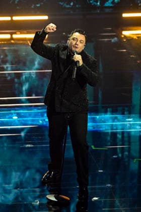 76th Italian Song Festival of Sanremo 1st Evening part 1 Teatro Ariston - Sanremo, Italy Tiziano Ferro 76th Italian Song Festival of Sanremo 1st Evening part 1 Teatro Ariston - Sanremo, Italy 24th February 2026 SGPItalia id 134399_018 Not Exclusive  Copyright: xAlfonsoxCatalano SGPx