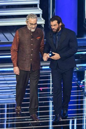 76th Italian Song Festival of Sanremo 1st Evening part 2 Teatro Ariston - Sanremo, Italy Kabir Bedi;Can Yaman 76th Italian Song Festival of Sanremo 1st Evening part 2 Teatro Ariston - Sanremo, Italy 24th February 2026 SGPItalia id 134399_019 Not Exclusive  Copyright: xAlfonsoxCatalano SGPx