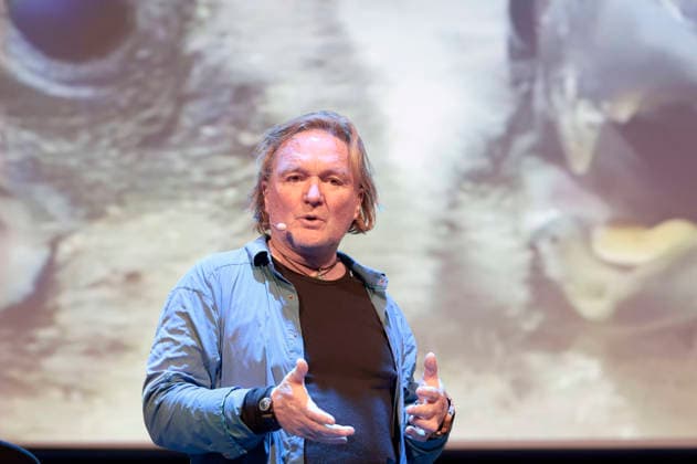 Andreas Kieling mit seinem Programm Mein Leben mit den wilden Tieren im Theater am Tanzbrunnen. Köln, 24.02.2026
