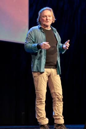 Andreas Kieling mit seinem Programm Mein Leben mit den wilden Tieren im Theater am Tanzbrunnen. Köln, 24.02.2026