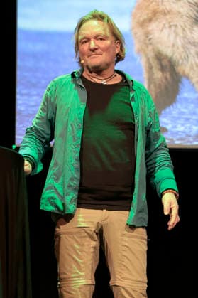 Andreas Kieling mit seinem Programm Mein Leben mit den wilden Tieren im Theater am Tanzbrunnen. Köln, 24.02.2026