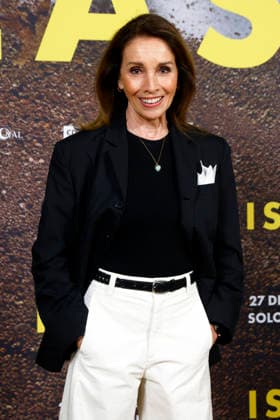 Marina Seresesky presents her film Islas in Madrid The artist Ana Belén poses at the photocall during the presentation of the film Islas , on February 25, 2026, in Madrid Spain Islas is the return to cinema of Ana Belén after an extensive career, accompanied by Manu Vega, who now lives an intense stage in his career adding several film projects as a protagonist CINE ISLANDS ACTOR ACTRESS FILM Madrid Madrid Madrid Spain  Copyright: xJosexVelascox 7320318