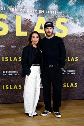 Marina Seresesky presents her film Islas in Madrid Ana Belén and Manu Vega pose at the photocall during the presentation of the film Islas , on February 25, 2026, in Madrid Spain Islas is the return to cinema of Ana Belén after an extensive career, accompanied by Manu Vega, who is now living an intense stage in his career adding several film projects as a protagonist CINE ISLANDS ACTOR ACTRESS FILM Madrid Madrid Spain  Copyright: xJosexVelascox 7320330