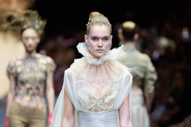 February 25, 2026, Melbourne, Victoria, Australia: A model wearing a design by Gwendolynne walks at the Glam Up Runway show of the PayPal Melbourne Fashion Festival at the Royal Exhibition Building in Melbourne, Australia. Melbourne Australia  - ZUMAl303 20260225_aaf_l303_059 Copyright: xSydneyxLowx