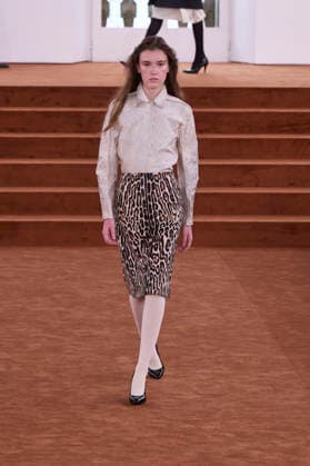 Milano Fashion Week - Women F W 26-27 Jim Sander Men and Women Fashion Show Catwalk Milan, Italy Milano Fashion Week - Women F W 26-27 Jim Sander Men and Women Fashion Show Catwalk Milan, Italy 25th February 2026 SGPItalia id 134523_003 * Not Exclusive  Copyright: xx