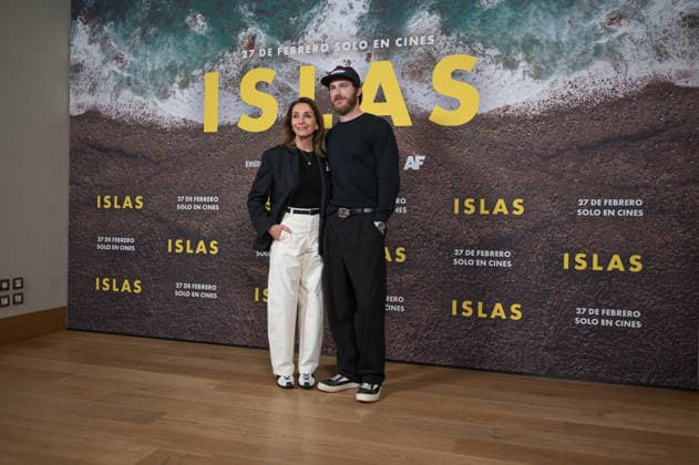 February 25, 2026, Madrid, Spain: Ana Belen and Manu Vega attend the Islas photocall at Hotel Urso in Madrid. Madrid Spain - ZUMAs197 20260225_aaa_s197_027 Copyright: xAtilanoxGarciax