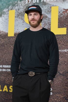 February 25, 2026, Madrid, Spain: Manu Vega attends the Islas photocall at Hotel Urso in Madrid. Madrid Spain - ZUMAs197 20260225_aaa_s197_045 Copyright: xAtilanoxGarciax