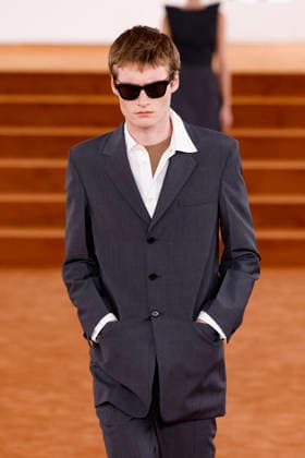 Jil Sander Fashion Show Ready to Wear Men Collection Fall Winter 2026 2027 at Milan Fashion Week MLFW , on February 25, 2026 Bestimage Runway Jil Sander Fashion Show Ready to Wear Men Collection Fall Winter 2026 2027 at Milan Fashion Week, on February 25, 2026 Milan Italy  Copyright: xAgencex xBestimagexAgencex xBestimagex