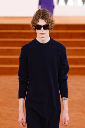 Jil Sander Fashion Show Ready to Wear Men Collection Fall Winter 2026 2027 at Milan Fashion Week MLFW , on February 25, 2026 Bestimage Runway Jil Sander Fashion Show Ready to Wear Men Collection Fall Winter 2026 2027 at Milan Fashion Week, on February 25, 2026 Milan Italy  Copyright: xAgencex xBestimagexAgencex xBestimagex