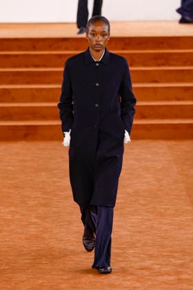 Jil Sander Fashion Show Ready to Wear Men Collection Fall Winter 2026 2027 at Milan Fashion Week MLFW , on February 25, 2026 Bestimage Runway Jil Sander Fashion Show Ready to Wear Men Collection Fall Winter 2026 2027 at Milan Fashion Week, on February 25, 2026 Milan Italy  Copyright: xAgencex xBestimagexAgencex xBestimagex