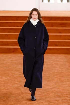 Jil Sander Fashion Show Ready to Wear Men Collection Fall Winter 2026 2027 at Milan Fashion Week MLFW , on February 25, 2026 Bestimage Runway Jil Sander Fashion Show Ready to Wear Men Collection Fall Winter 2026 2027 at Milan Fashion Week, on February 25, 2026 Milan Italy  Copyright: xAgencex xBestimagexAgencex xBestimagex