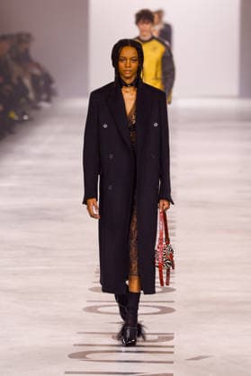 Fendi Fashion Show Ready to Wear Men Collection Fall Winter 2026 2027 at Milan Fashion Week MLFW , on February 25, 2026 Bestimage Runway Fendi Fashion Show Ready to Wear Men Collection Fall Winter 2026 2027 at Milan Fashion Week, on February 25, 2026 Milan Italy  Copyright: xAgencex xBestimagexAgencex xBestimagex
