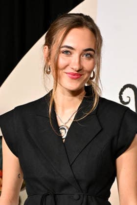 Emmy Pilawa beim Fotocall zur Premiere der neuen Daily Ein Hof zum Verlieben (Sat.1 und Joyn, ab 2.03.2026 um 18.00 Uhr) am 25.02.2026 im Zoo Palast in Berlin Premiere der neuen Sat.1 Daily Ein Hof zum Verlieben in Berlin