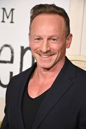 Markus Ertelt beim Fotocall zur Premiere der neuen Daily Ein Hof zum Verlieben (Sat.1 und Joyn, ab 2.03.2026 um 18.00 Uhr) am 25.02.2026 im Zoo Palast in Berlin Premiere der neuen Sat.1 Daily Ein Hof zum Verlieben in Berlin