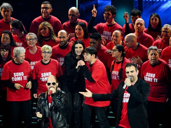 Sanremo, 76th Italian Song Festival. Second Night. Pictured: the Anffas Spezia Choir and Laura Pausini.  Copyright: xMaurizioxD Avanzox xipa-agency.netx xPoolxSanremox02x IPA_Agency_IPA72025356