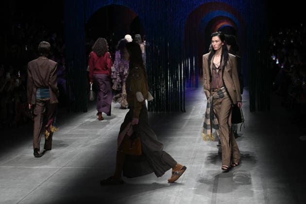 Milan, Milan Women s Fashion Week Fall Winter 2026 27 - Women s Fashion, Fall Winter 2026 27 - Etro fashion show - catwalk in the photo: model  Copyright: xSimonaxChiocciax xipa-agency.netx xFotosickix IPA_Agency_IPA72031940