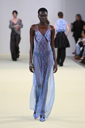 Milan, Milan Women s Fashion Week Fall Winter 2026 27 - Women s Fashion, Fall Winter 2026 27 - Vivetta fashion show - catwalk in the photo: model  Copyright: xSimonaxChiocciax xipa-agency.netx xFotosickix IPA_Agency_IPA72032780