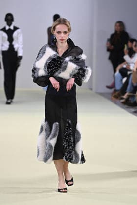 Milan, Milan Women s Fashion Week Fall Winter 2026 27 - Women s Fashion, Fall Winter 2026 27 - Vivetta fashion show - catwalk in the photo: model  Copyright: xSimonaxChiocciax xipa-agency.netx xFotosickix IPA_Agency_IPA72032792