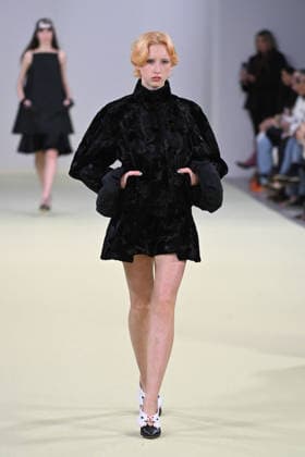 Milan, Milan Women s Fashion Week Fall Winter 2026 27 - Women s Fashion, Fall Winter 2026 27 - Vivetta fashion show - catwalk in the photo: model  Copyright: xSimonaxChiocciax xipa-agency.netx xFotosickix IPA_Agency_IPA72032818