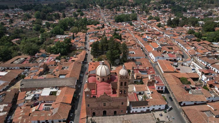 Life in Tapalpa after military operation that killed cartel leader El Mencho TAPALPA, MEXICO - FEBRUARY 25: An aerial view of downtown after a military operation that killed cartel leader Nemesio Oseguera, El Mencho , in Tapalpa, Mexico. on February 25, 2026. Stringer Anadolu Tapalpa Mexico. Editorial use only. Please get in touch for any other usage.  Copyright: x2026xAnadoluxStringerx