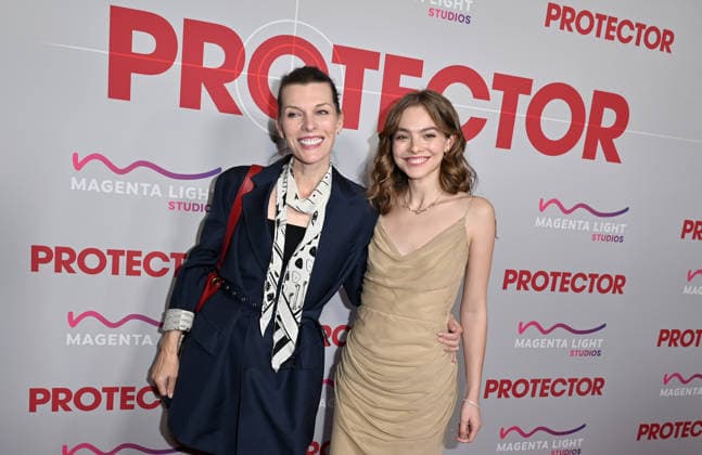 ˜Protector™ Los Angeles Special Screening Milla Jovovich and Isabel Myers arriving at the Protector Los Angeles special screening held at AMC The Grove on February 25, 2026 in Los Angeles, Ca. Los Angeles AMC The Grove California USA Copyright: xLeexWatt AFF-USA.COMx