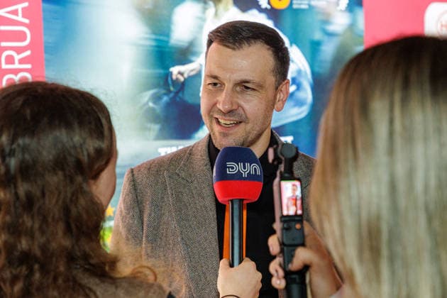 25.02.2026. Düsseldorf. Borussia Düsseldorf lädt zur exklusiven Preview von Marty Supreme ins CineStar Düsseldorf ein. Der Blockbuster erzählt die inspirierende Geschichte der Tischtennis-Legende Marty Reisman mit TimothÃ e Chalamet in der Hauptrolle. Und genau hinschauen lohnt sich, denn auch Timo Boll ist im Film zu sehen und sogar live vor Ort! Hier: Timo Boll Düsseldorf CineStar Hansaallee 245 Nordrhein-Westfalen Deutschland