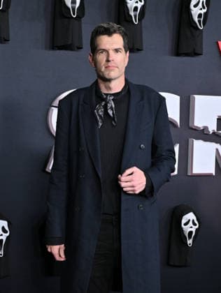 ˜Scream 7™ Global Premiere Timothy Simons arriving to the Scream 7 global premiere held at the Paramount Theatre on February 25, 2026 in Los Angeles, Ca. Los Angeles Paramount Theatre California USA Copyright: xLISAxOConnor xAFF-USA.COMx