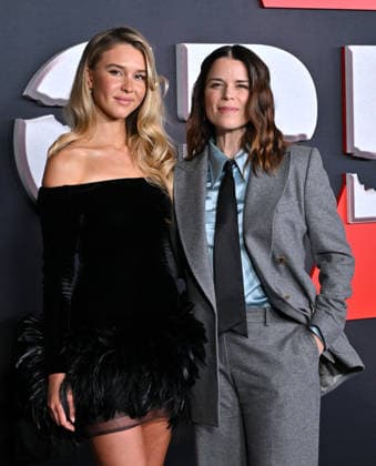 ˜Scream 7™ Global Premiere Isabel May and Neve Campbell arriving to the Scream 7 global premiere held at the Paramount Theatre on February 25, 2026 in Los Angeles, Ca. Los Angeles Paramount Theatre California USA Copyright: xLISAxOConnor xAFF-USA.COMx