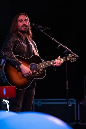 Andres Suarez Performs at the Circo Price - 25 Feb 2026 The singer Andres Suarez performs during his performance festival at the Circo Price on February 25, 2026, in Madrid, Spain Madrid Spain Copyright: xAtilanoxGarciax xSOPAxImagesx photos06570