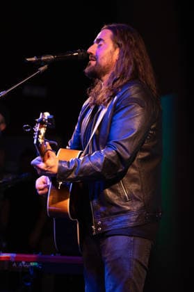 Andres Suarez Performs at the Circo Price - 25 Feb 2026 The singer Andres Suarez performs during his performance festival at the Circo Price on February 25, 2026, in Madrid, Spain Madrid Spain Copyright: xAtilanoxGarciax xSOPAxImagesx photos06585