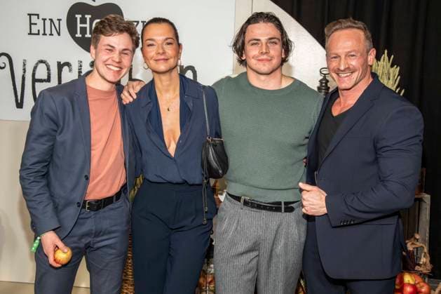 abb Michel Ben Seidel, Susan Hoecke, Nikolaus Lessky und Markus Ertelt bei der Premiere der neuen SAT 1 Daily TV Serie Ein Hof zum Verlieben im Kino Zoopalast am Mittwoch 25. 02.2026 in Berlin Berlin Deutschland
