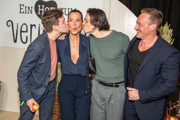 abb Michel Ben Seidel, Susan Hoecke, Nikolaus Lessky und Markus Ertelt bei der Premiere der neuen SAT 1 Daily TV Serie Ein Hof zum Verlieben im Kino Zoopalast am Mittwoch 25. 02.2026 in Berlin Berlin Deutschland