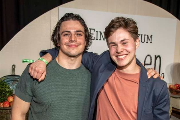abb Nikolaus Lessky und Michel Ben Seidel bei der Premiere der neuen SAT 1 Daily TV Serie Ein Hof zum Verlieben im Kino Zoopalast am Mittwoch 25. 02.2026 in Berlin Berlin Deutschland