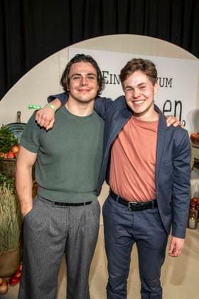 abb Nikolaus Lessky und Michel Ben Seidel bei der Premiere der neuen SAT 1 Daily TV Serie Ein Hof zum Verlieben im Kino Zoopalast am Mittwoch 25. 02.2026 in Berlin Berlin Deutschland