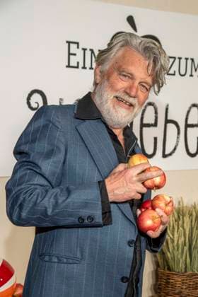 abb Volker Meyer Drabisch bei der Premiere der neuen SAT 1 Daily TV Serie Ein Hof zum Verlieben im Kino Zoopalast am Mittwoch 25. 02.2026 in Berlin Berlin Deutschland