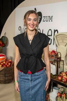 abb Emmy Pilawa tochter Joerg Pilawa bei der Premiere der neuen SAT 1 Daily TV Serie Ein Hof zum Verlieben im Kino Zoopalast am Mittwoch 25. 02.2026 in Berlin Berlin Deutschland